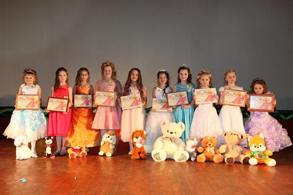 Детский конкурс » Мисс Алеся 2015″